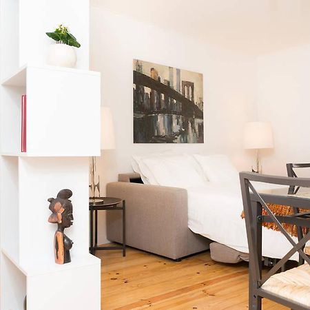 Beautiful Studio In Historic Alfama 리스본 객실 사진